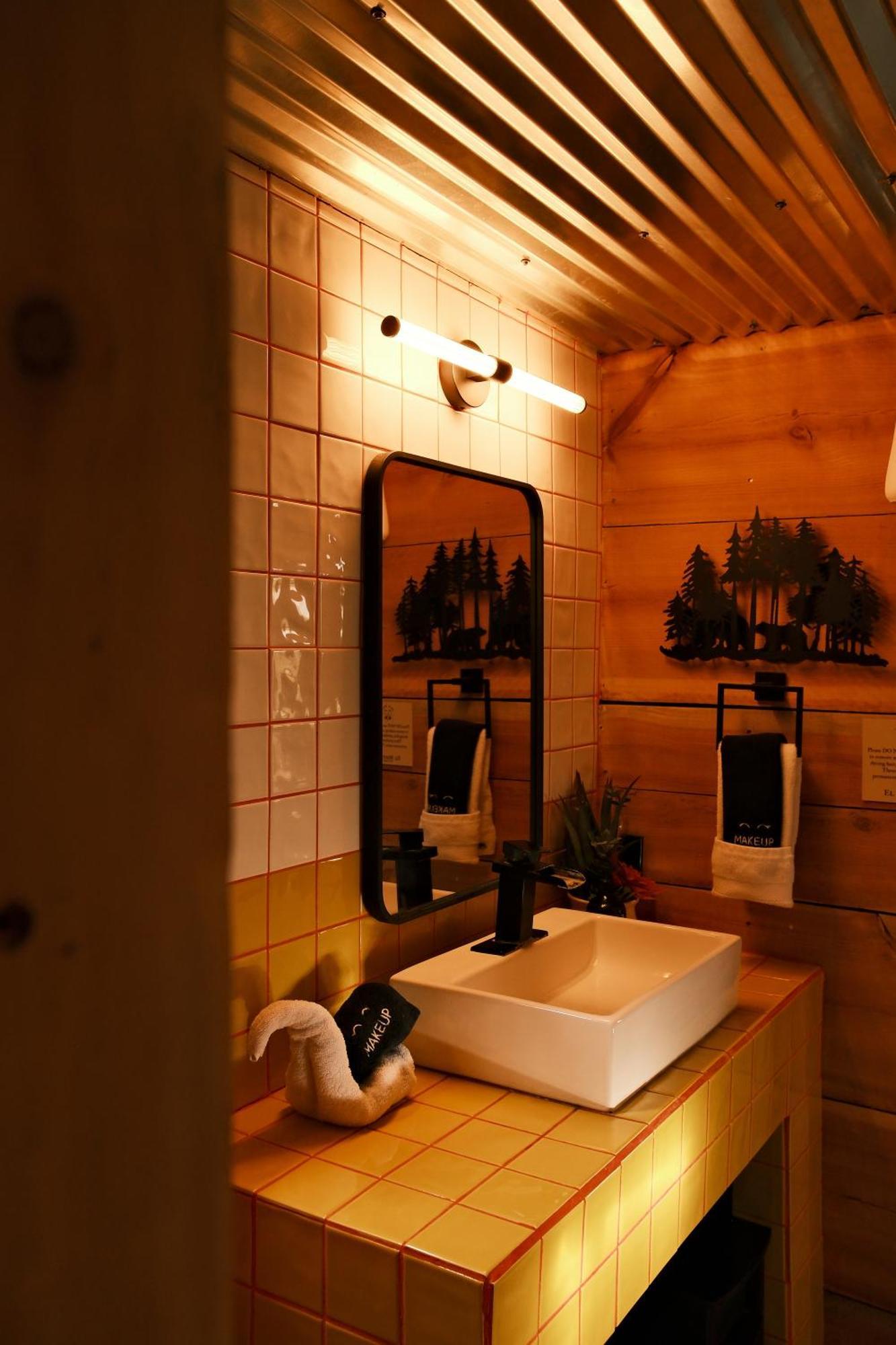 Villa Crows Nest Treehouse At El Mstico Ranch Nogal Esterno foto